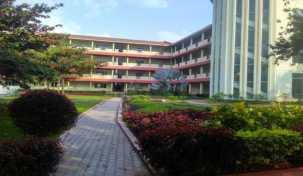 schools Near Purva Park Royale
